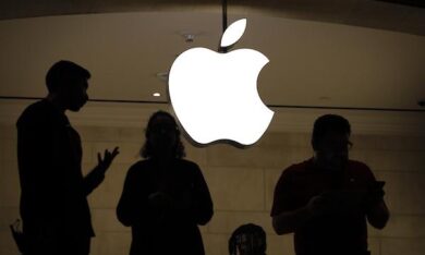 Gian lận 10 triệu USD của Apple, cựu nhân viên bị truy tố