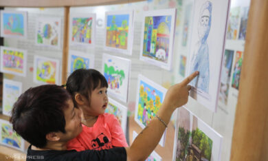 Triển lãm 400 tranh của trẻ em yếu thế tại Sài Gòn
