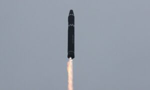 Triều Tiên có thể phóng ICBM xa hơn để gây áp lực với Mỹ