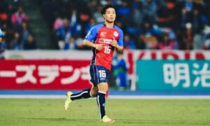 Công Phượng “mất điểm” trầm trọng trong mắt HLV Yokohama FC