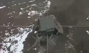 Xuất hiện video UAV Nga tập kích radar phòng không tầm xa Ukraine