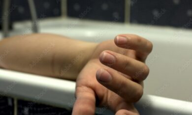 Bí mật trong tủ quần áo của người đàn bà tố chồng theo nhân tình: Sự thật sáng tỏ