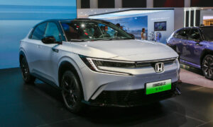 Honda e:NP2 – xe gầm cao chạy điện giá 26.200 USD