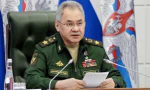 Thăng trầm trong sự nghiệp của Bộ trưởng Quốc phòng Nga Shoigu