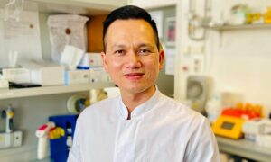 Tiến sĩ người Việt đưa công nghệ điều trị ung thư máu về nước