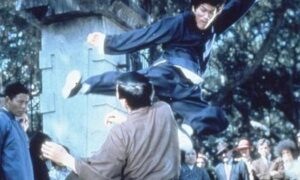 Vì sao Lý Tiểu Long nhờ tài tử “Tuyệt đỉnh Kung Fu” đóng thế?