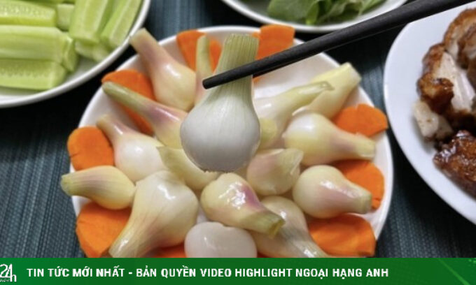 Bí quyết muối hành chống ngán ngày Tết