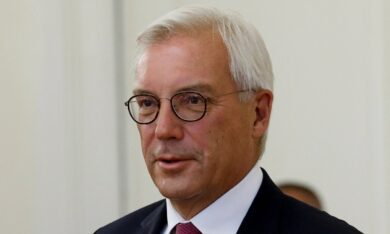 Nga yêu cầu cấm Ukraine gia nhập NATO trong thỏa thuận hòa bình