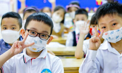Ý nghĩa từ hai chủ trương lớn về miễn học phí, không kỷ luật sinh con thứ 3