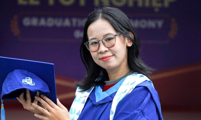 Gần 20 năm sống với 1 quả thận, nữ sinh tốt nghiệp xuất sắc ĐH Bách khoa TPHCM