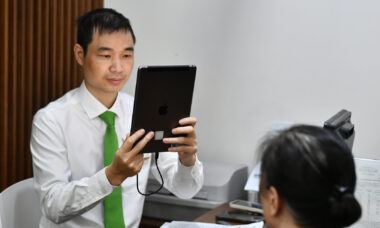 https://fastnews24h.net/tu-1-7-dung-moi-giao-dich-tai-khoan-doanh-nghiep-neu-chua-sinh-trac-hoc/