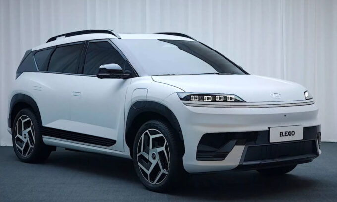 Hyundai ra mắt SUV điện mới Elexio