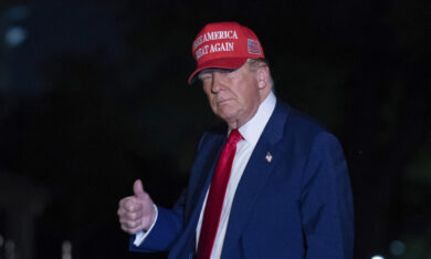 Chiến lược thuế của ông Trump có thể ‘lợi bất cập hại’
