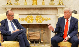 Chiến thuật ‘mưa dầm’ của châu Âu đẩy ông Trump ngả về Ukraine