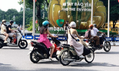 Tâm tư của người dân khi Hà Nội cấm xe máy xăng vào vành đai 1 từ tháng 7/2026