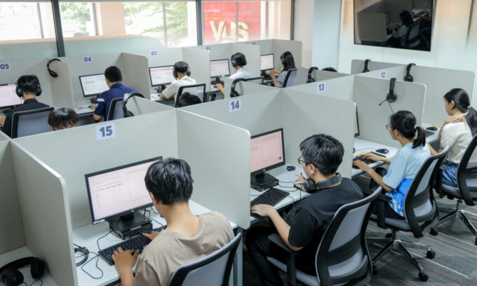 Nền tảng luyện thi IELTS cấp tốc từ VUS