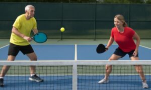 Tập pickleball đốt bao nhiêu calo?