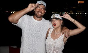 Kỳ nghỉ của Taylor Swift và bạn trai