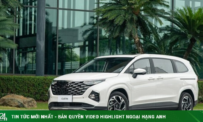 Giá xe Hyundai Custin lăn bánh kèm ưu đãi tháng 8/2025