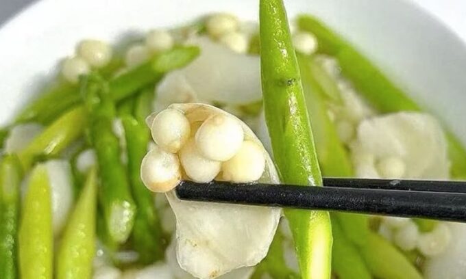 Xào 3 loại rau này cùng nhau thành món ngon thanh nhiệt, hạ hỏa, tăng cường miễn dịch, 2 loại ít người biết