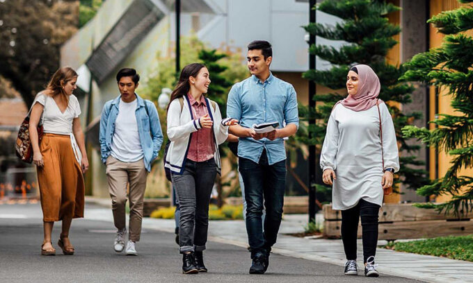 Loạt đại học Australia tăng học phí với du học sinh