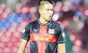 HLV Kim Sang-sik “quy hoạch” cầu thủ Việt kiều Trần Thanh Trung cho ĐT Việt Nam?