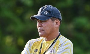 HLV Teguramori mất ghế tại Hà Nội FC?