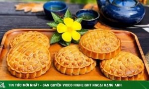 Cách làm bánh trung thu nhân khoai môn trứng muối chà bông dẻo ngon xuất sắc