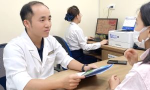 Vì sao phụ nữ mãn kinh dễ nhiễm trùng tiết niệu?