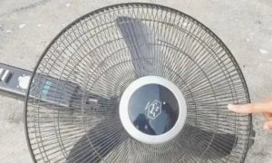 Mẹo làm sạch quạt điện đơn giản, hiệu quả ngay trong 5 phút