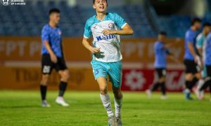 Chân dung tiền vệ Việt kiều Nga vừa về V.League chơi bóng