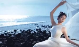 Nhan sắc Vân Trang U40, mẹ 4 con vẫn như “tiên nữ giáng trần”