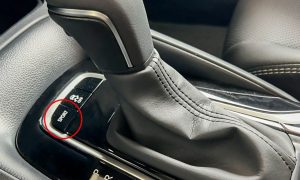 Tính năng ‘vô dụng nhất trên Toyota Corolla Altis