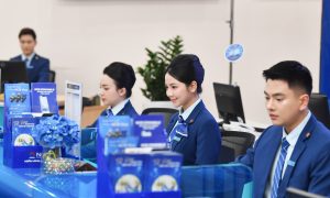 Vụ trưởng nói lý do phía sau việc ngân hàng cắt giảm nhân sự