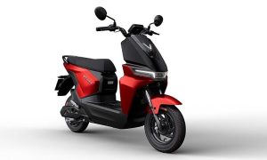 VinFast ra mắt hai xe máy điện không cần bằng lái