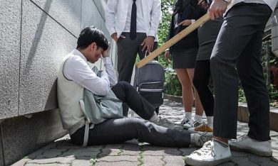 Tự vệ làm chết người khi dưới 18 tuổi, có bị phạt tù?