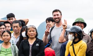 Tình cờ qua ngôi làng Lạng Sơn đẹp như tranh, khách Tây ở vài ngày tận hưởng