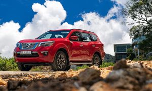 Xe SUV tiền tỷ Nissan Terra sau 6 năm giá rớt một nửa, có nên mua đi off-road?