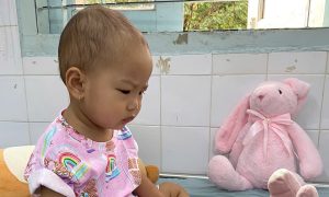 40 ngày ‘vào hóa chất’ đầu tiên của bé 18 tháng tuổi