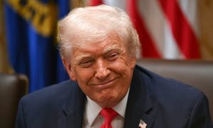 Ý tưởng người Mỹ không cần đóng thuế thu nhập bất khả thi ra sao?