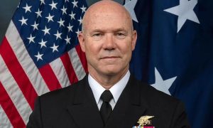 Đô đốc Mỹ nói không được lệnh ‘giết sạch’ khi tập kích xuồng ma túy