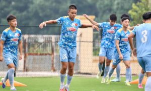 HLV Kim Sang-sik gọi Trần Thành Trung vì lý do đặc biệt